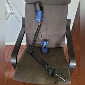 Blue Yeti Microphone and stand